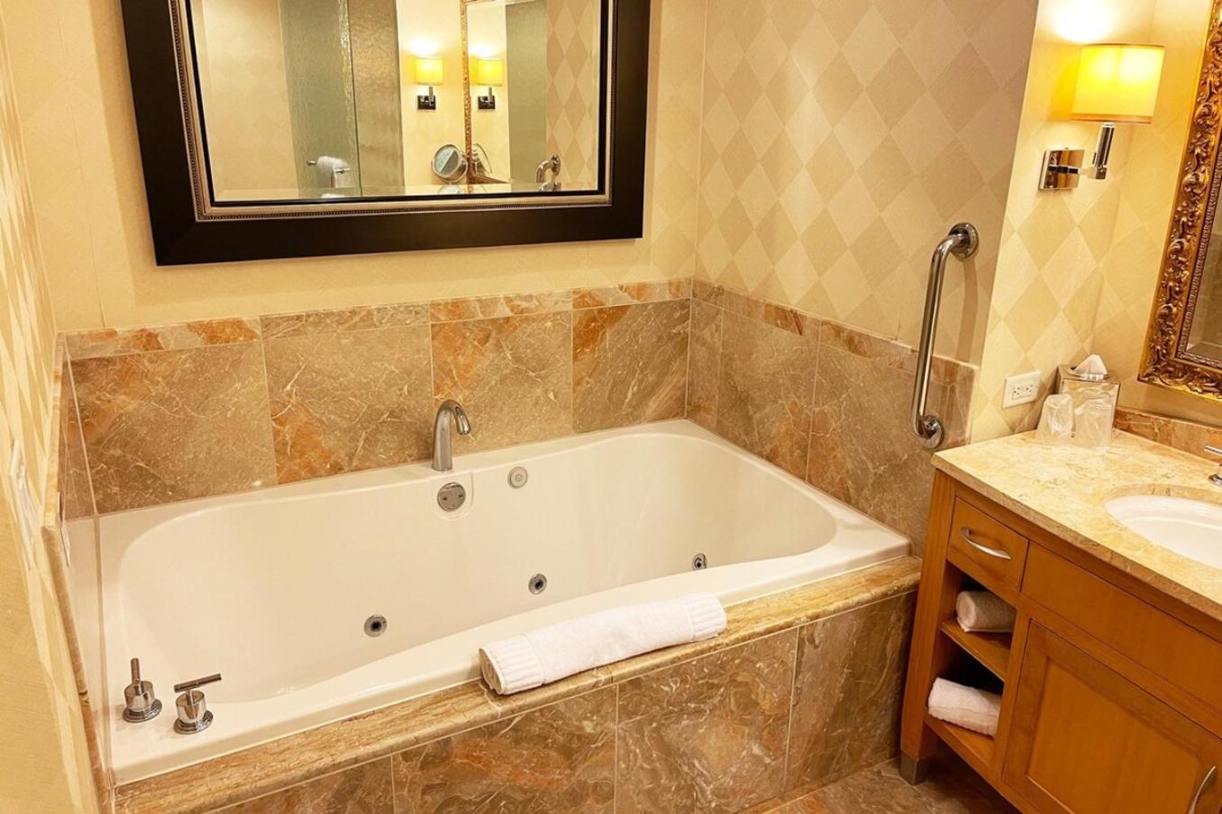 Five Star Trump Hotel No Resort And Cleaning Fees Las Vegas Exterior foto